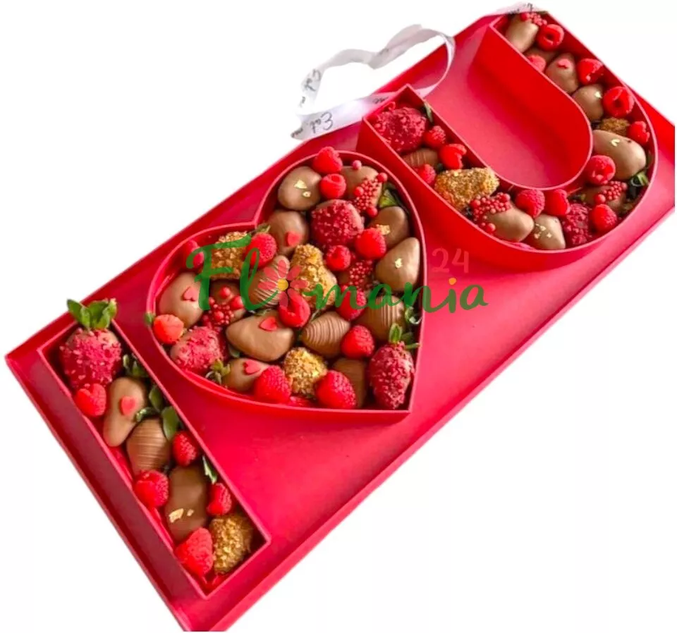 Клубника в шоколаде «i love you» 